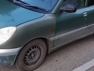 1998 Daihatsu Storia I (M100), зелёный, 160000 рублей, вид 3