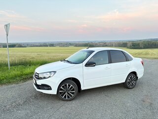 2023 Lada (ВАЗ) Granta I Рестайлинг, белый, 750000 рублей, вид 4