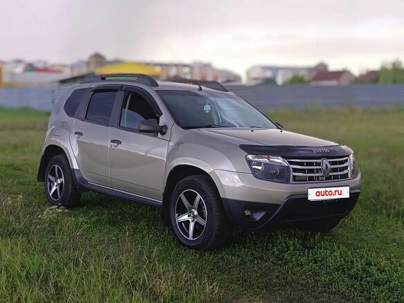 2014 Renault Duster I, бежевый, 935000 рублей