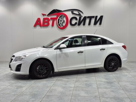 2014 Chevrolet Cruze I Рестайлинг, белый, 770000 рублей, вид 3