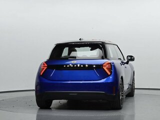 2025 Mini Hatch Cooper Electric SE IV (F65/F66/J01), синий, 8700000 рублей, вид 3