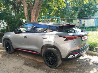 2023 Omoda C5 I, серый, 2000000 рублей, вид 4