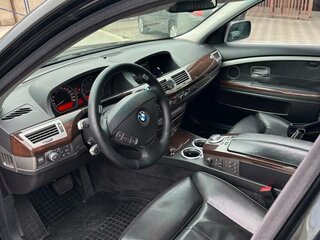 2007 BMW 7 серии 750i IV (E65/E66) Рестайлинг, чёрный, 955000 рублей, вид 5