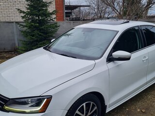 2017 Volkswagen Jetta VI Рестайлинг, белый, 1490000 рублей, вид 1