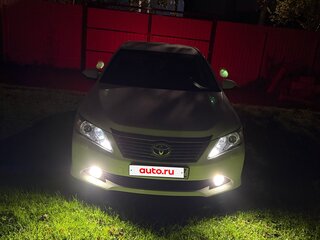 2012 Toyota Camry VII (XV50), белый, 1800000 рублей, вид 1