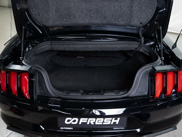 2018 Ford Mustang VI Рестайлинг, чёрный, 3449000 рублей - вид 30