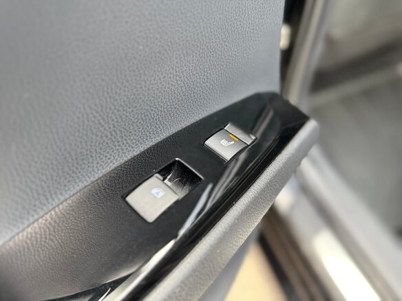 2019 Toyota Camry VIII (XV70), чёрный, 2650000 рублей - вид 14
