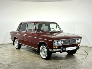 1974 Lada (ВАЗ) 2103, красный, 2000000 рублей, вид 3
