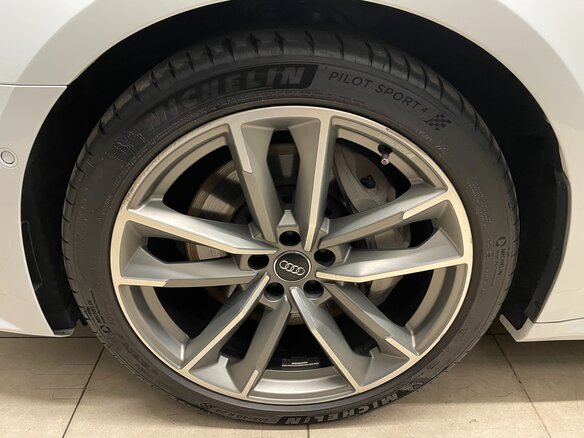 2020 Audi A7 55 TFSI II (4K), белый, 5200000 рублей - вид 3