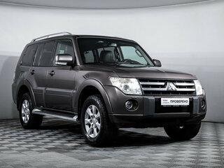 2011 Mitsubishi Pajero IV, коричневый, 1520000 рублей, вид 3