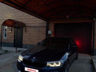 2017 BMW 5 серии 540i xDrive VII (G30/G31/G38), синий, 5000000 рублей, вид 2