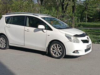 2011 Toyota Verso I, белый, 900000 рублей, вид 5