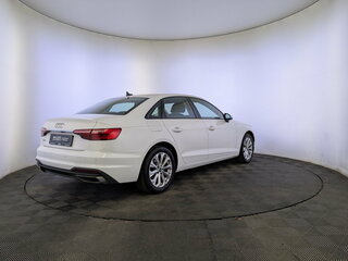 2022 Audi A4 35 TFSI V (B9) Рестайлинг, белый, 3900000 рублей, вид 5