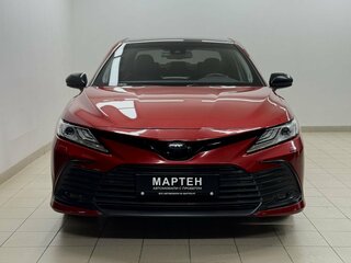 2021 Toyota Camry VIII (XV70) Рестайлинг, красный, 3150000 рублей, вид 2