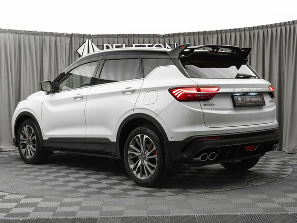 2023 Geely Coolray I, белый, 1960000 рублей - вид 3
