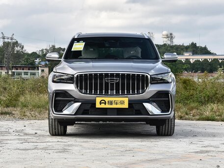 2026 Geely Monjaro (Xingyue L) I Рестайлинг 2 (China Market), серебристый, 3750000 рублей, вид 2