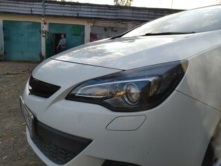 2013 Opel Astra GTC J Рестайлинг, белый, 680000 рублей, вид 5