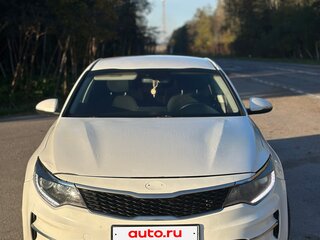 2017 Kia Optima IV, белый, 700000 рублей, вид 1