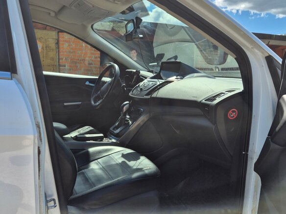 2014 Ford Kuga II, белый, 1300000 рублей - вид 10