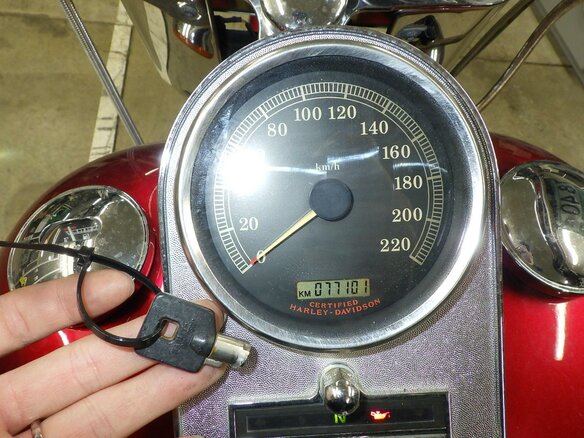 2005 Harley-Davidson Fat Boy, красный, 669000 рублей - вид 6