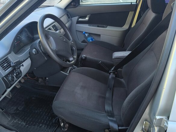 2010 Lada (ВАЗ) Priora I, серебристый, 265000 рублей - вид 4