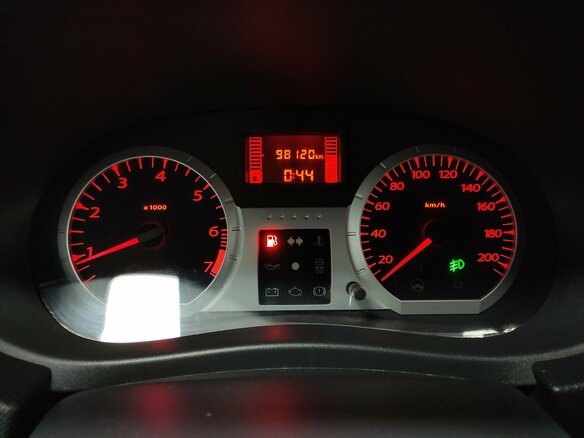2016 Lada (ВАЗ) Largus I, серебристый, 779000 рублей - вид 10