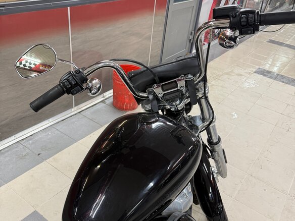 2021 Harley-Davidson Softail Standard, чёрный, 1250000 рублей - вид 2
