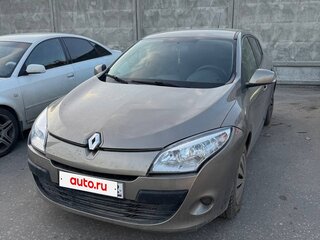 2011 Renault Megane III, бежевый, 530000 рублей, вид 1