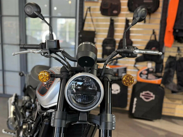 2023 Harley-Davidson X500, серебристый - вид 13