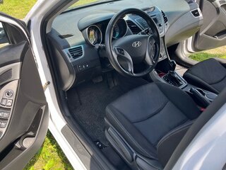 2014 Hyundai Elantra V (MD) Рестайлинг, белый, 1290000 рублей, вид 4