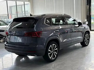 2022 Volkswagen Tharu I, серый, 2059099 рублей, вид 4