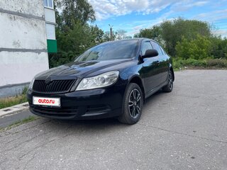 2011 Skoda Octavia II (A5) Рестайлинг, чёрный, 930000 рублей, вид 1
