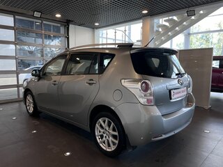 2010 Toyota Verso I, серый, 1095000 рублей, вид 5