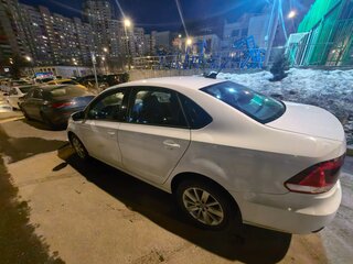 2018 Volkswagen Polo V Рестайлинг, белый, 1000000 рублей, вид 2