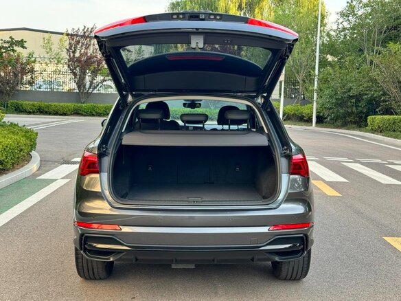 2023 Audi Q3 35 TFSI II (F3), серый, 2630000 рублей - вид 15