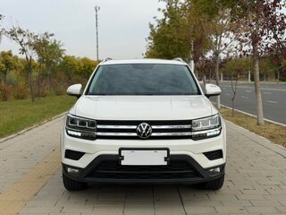 2023 Volkswagen Tharu I, белый, 1600000 рублей, вид 1