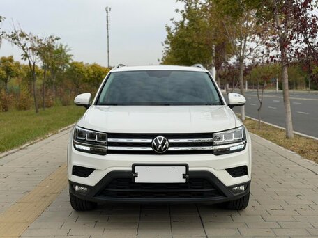 2023 Volkswagen Tharu I, белый, 1600000 рублей, вид 1