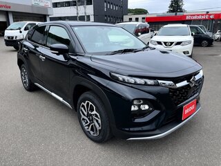 2026 Suzuki Fronx, чёрный, 1590007 рублей, вид 3