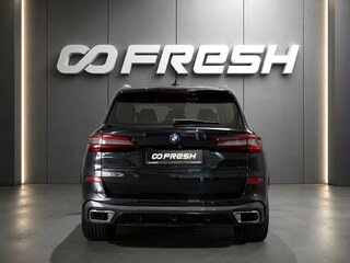 2020 BMW X5 40i IV (G05/G18), чёрный, 6350000 рублей, вид 4