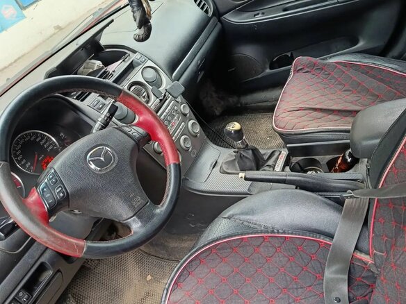 2004 Mazda 6 I (GG), чёрный, 350000 рублей - вид 3