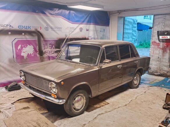 1986 Lada (ВАЗ) 21013, коричневый, 245000 рублей - вид 14