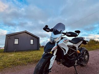 2013 Ducati Hyperstrada, белый, 800000 рублей, вид 5