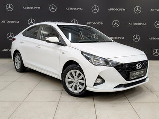 2022 Hyundai Solaris II Рестайлинг, белый, 1440000 рублей, вид 3