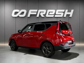 2020 Kia Soul III, красный, 2110000 рублей, вид 2
