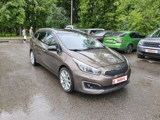 2017 Kia Ceed II Рестайлинг, коричневый, 1300000 рублей, вид 3