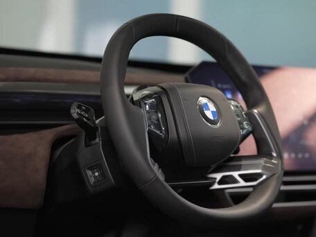 2026 BMW X5 40d V (G65), зелёный, 15000000 рублей, вид 5