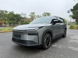 2026 Toyota bZ3X 58.3 kWh, серый, 2590000 рублей, вид 3