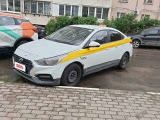 2018 Hyundai Solaris II, белый, 600000 рублей, вид 1