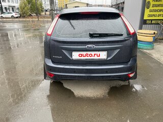 2010 Ford Focus II Рестайлинг, серый, 600000 рублей, вид 3