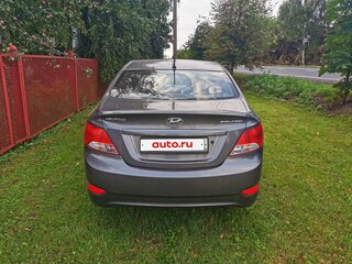 2012 Hyundai Solaris I, чёрный, 710000 рублей, вид 2